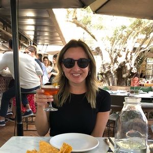 Meet your Posher, Nicole